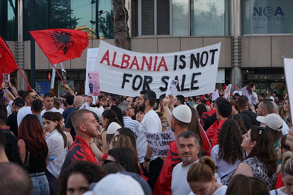 Thousands Continue Protesting Luxury Resort Plan on Albania’s Sazan Island